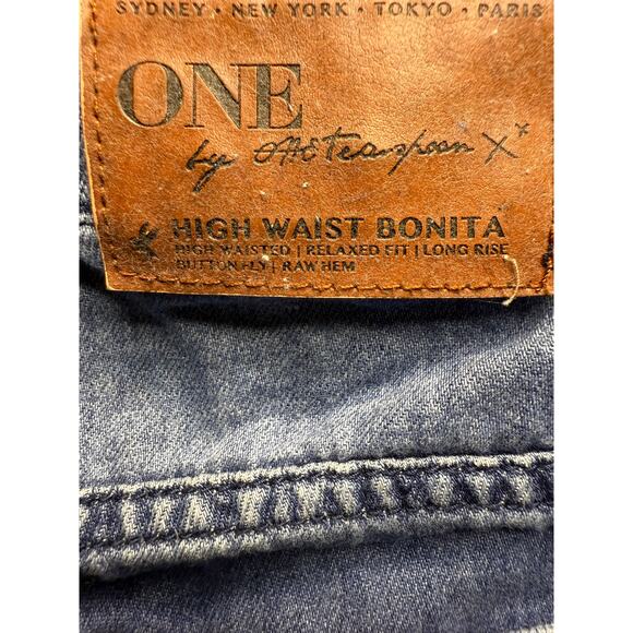 One x OneTeaspoon Bonita Cutoff Denim Shorts, Distressed Raw Hem, Size 24 - Picture 3 of 6